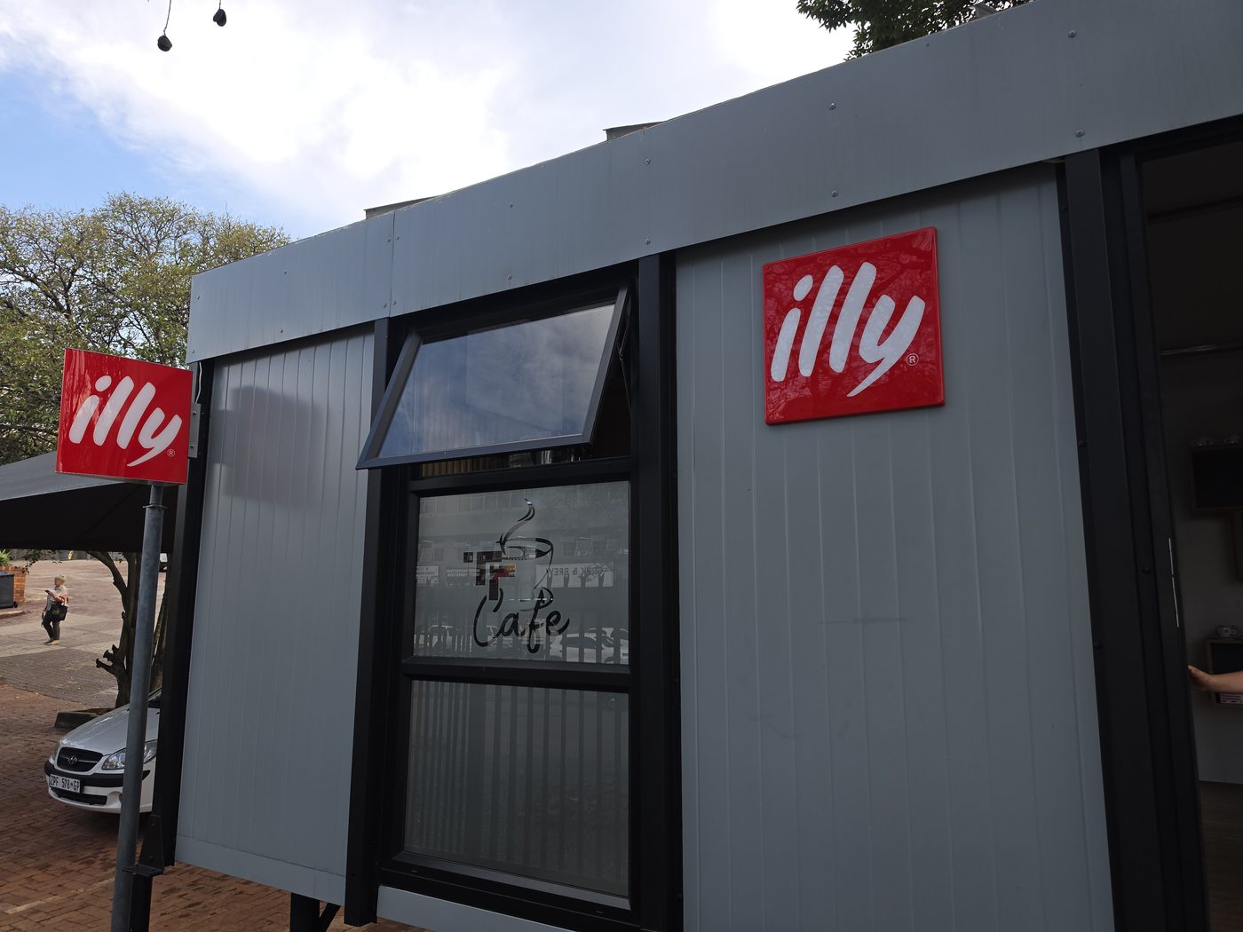 Tiny Town Café modular unit — side view